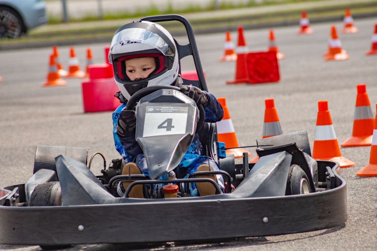 Секция картинг-слалома в РСТЦ ДОСААФ (Прилесье)